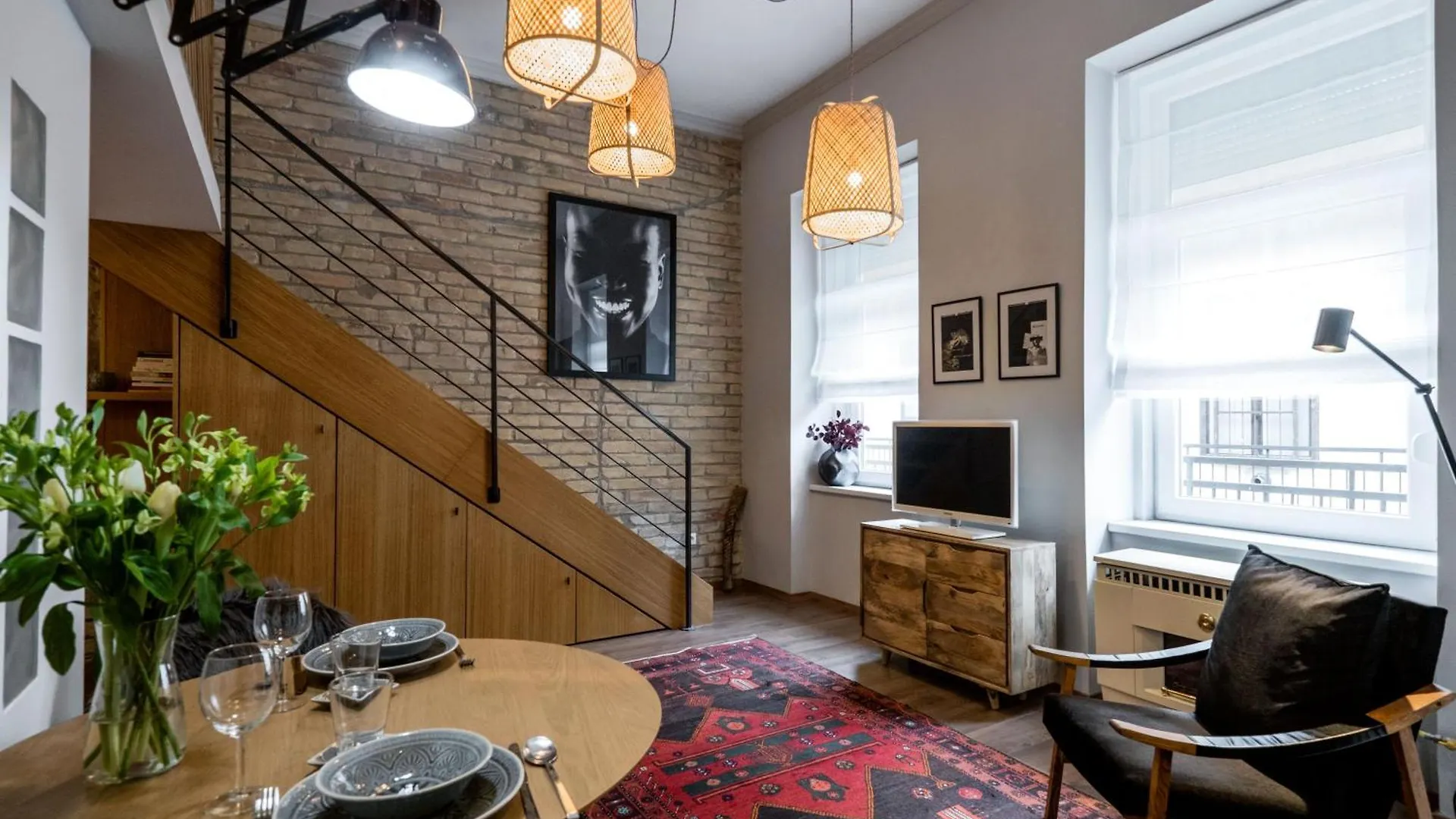 Warm And Cozy Hideaway In The Heart Of The City Budapest